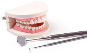 دندان مصنوعی فوری